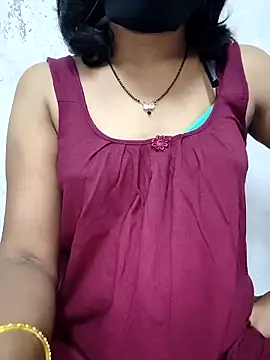 Snapshot of deepa-telugu143 chatting on September 15, 2025, 5:24 pm deepa-telugu143 online show from September 15, 2025, 5:24 pm