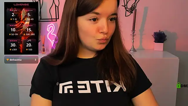 nika-still online show from October 26, 2025, 9:42 am