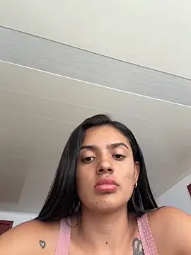 Snapshot of AnaaFaith_ chatting on December 16, 2025, 7:40 pm AnaaFaith online show from December 16, 2025, 7:40 pm