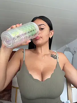 AnaaFaith  online show from March 8, 2026, 3:04 pm