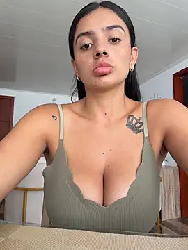 Snapshot of AnaaFaith_ chatting on February 19, 2026, 7:44 pm AnaaFaith online show from February 19, 2026, 7:44 pm