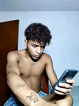 Manuel Mateus1 online show from October 25, 2025, 1:16 am