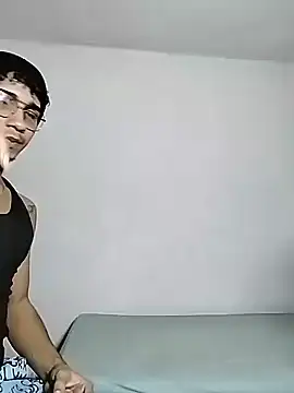 Manuel Mateus1 online show from November 4, 2025, 2:59 am