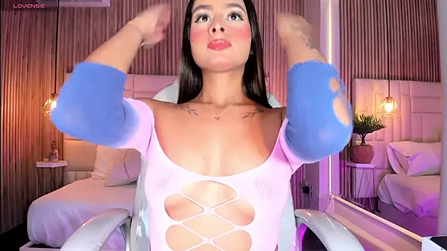 DulceGreem online show from November 14, 2025, 11:58 am