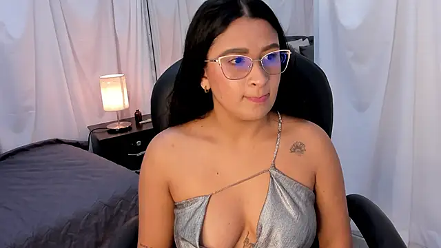 emma morrison online show from October 18, 2025, 2:57 am