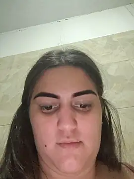 barbielamaravilla11 online show from November 21, 2025, 2:27 pm