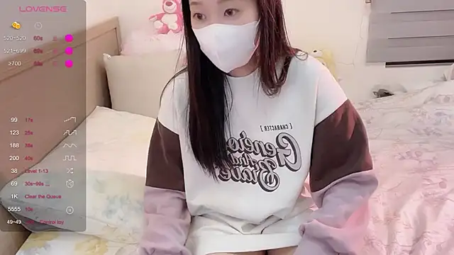 Snapshot of ni_ni01 chatting on March 3, 2026, 3:19 pm ni ni01 online show from March 3, 2026, 3:19 pm