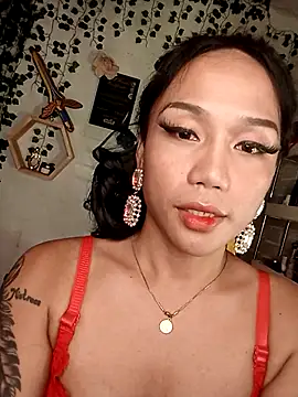 YourNikkieXxx online show from September 17, 2025, 3:36 pm