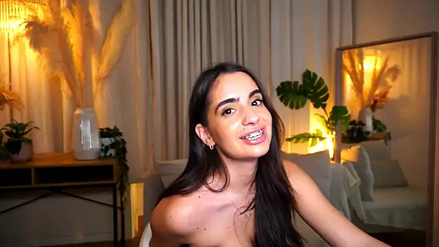 miilky wayy online show from October 31, 2025, 4:14 pm