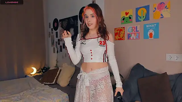 VedaSchulz online show from February 5, 2026, 7:32 pm