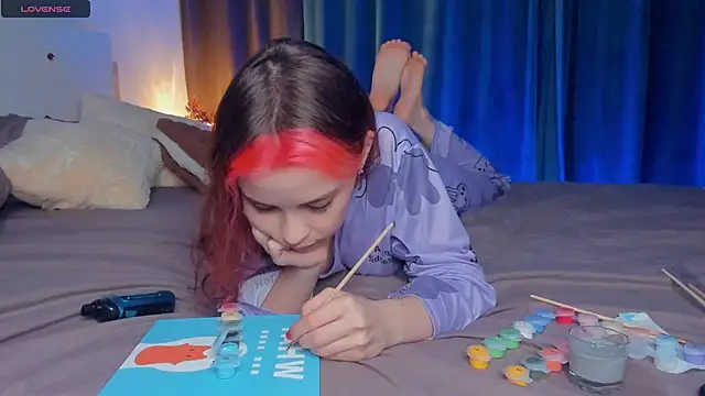 Snapshot of VedaSchulz chatting on December 5, 2025, 6:50 pm VedaSchulz online show from December 5, 2025, 6:50 pm