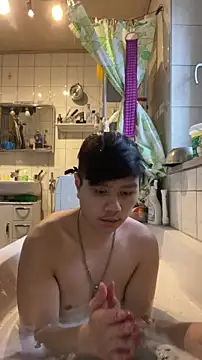 Kingpowerlittel online show from December 16, 2025, 7:56 am