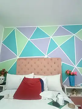 Morenaza6420 online show from September 17, 2025, 10:12 pm