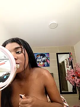 KendraChavez  online show from October 5, 2025, 6:04 am