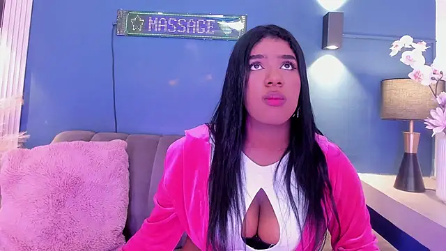 KendraChavez  online show from March 13, 2026, 9:42 pm