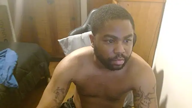 Snapshot of Breadwinnah chatting on September 18, 2025, 7:11 am Breadwinnah online show from September 18, 2025, 7:11 am