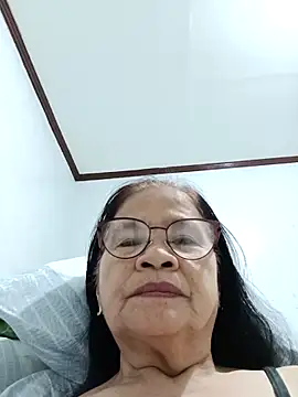 Sweet-Lita50 online show from March 7, 2026, 11:32 pm