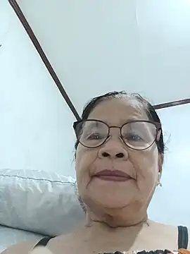 Sweet-Lita50 online show from June 30, 2026, 5:29 am