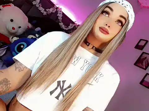 Snapshot of kattie_Sweet_ chatting on October 9, 2025, 4:46 am kattie Sweet  online show from October 9, 2025, 4:46 am