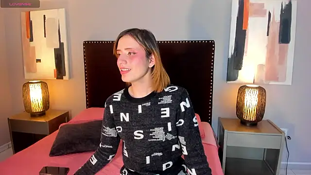 Snapshot of seraphine_star chatting on February 18, 2026, 2:53 am seraphine star online show from February 18, 2026, 2:53 am