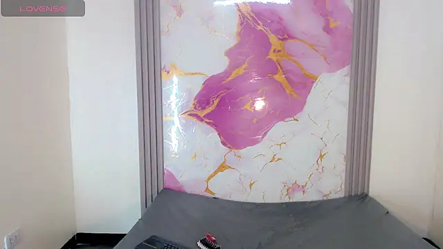 Snapshot of bayolet_ chatting on March 24, 2026, 11:43 am bayolet online show from March 24, 2026, 11:43 am