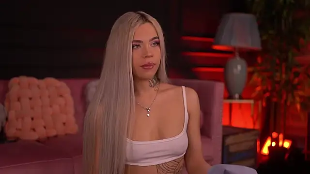 NickyBenz online show from November 15, 2025, 7:18 pm