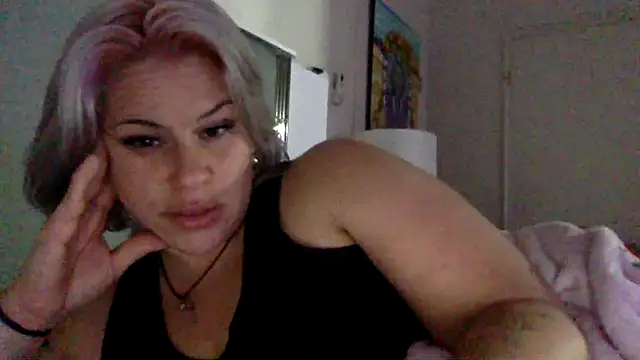 toomuchofafreak online show from December 23, 2025, 11:09 am