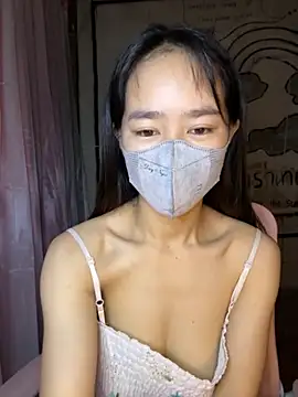 TiNa 04 online show from October 14, 2025, 10:53 pm