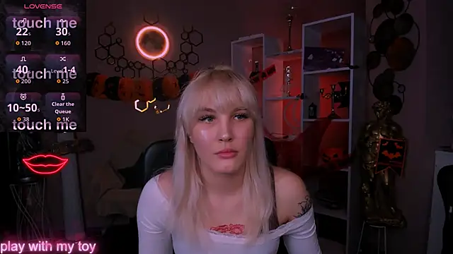 marta smith online show from October 27, 2025, 8:10 pm