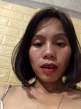 QuingLin online show from September 24, 2025, 4:35 pm