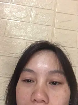 QuingLin online show from October 17, 2025, 12:36 am