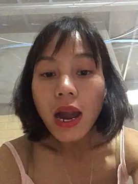 QuingLin online show from October 15, 2025, 6:44 am