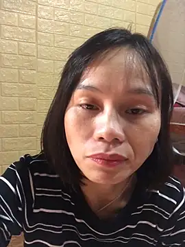 QuingLin online show from September 28, 2025, 5:47 am