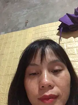 QuingLin online show from October 1, 2025, 3:16 pm