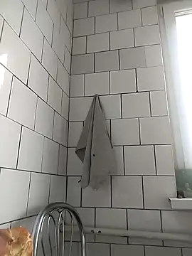 Funny Karina online show from November 9, 2025, 11:03 am