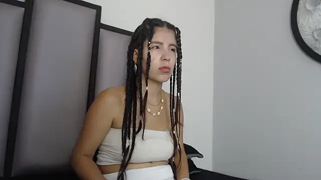 Lucy-23 online show from February 1, 2026, 3:05 am