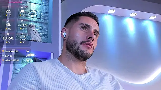 Snapshot of dominic_de_luca chatting on February 3, 2026, 6:51 am dominic de luca online show from February 3, 2026, 6:51 am