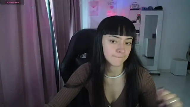 violetta blackk online show from April 23, 2026, 5:14 pm