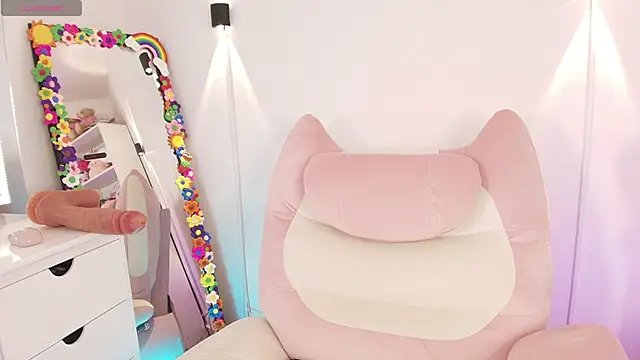 Snapshot of justonecute chatting on June 16, 2026, 11:49 pm justonecute online show from June 16, 2026, 11:49 pm
