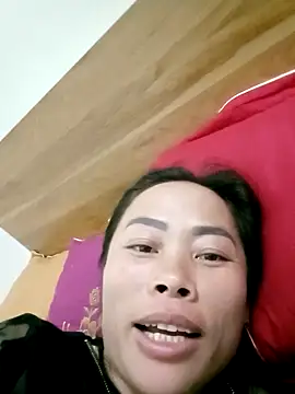 CoMay003 online show from February 8, 2026, 10:13 am