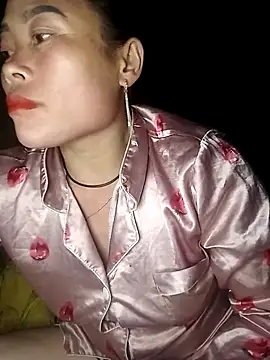 Snapshot of CoMay003 chatting on March 6, 2026, 1:39 pm CoMay003 online show from March 6, 2026, 1:39 pm