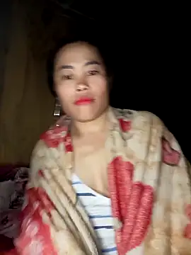 CoMay003 online show from January 18, 2026, 1:20 am