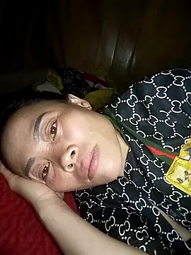 Snapshot of CoMay003 chatting on April 16, 2026, 3:13 pm CoMay003 online show from April 16, 2026, 3:13 pm