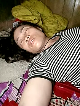 Snapshot of CoMay003 chatting on March 18, 2026, 9:37 pm CoMay003 online show from March 18, 2026, 9:37 pm