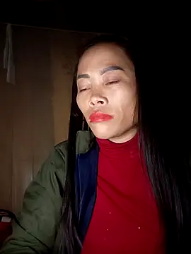 CoMay003 online show from November 24, 2025, 2:50 pm