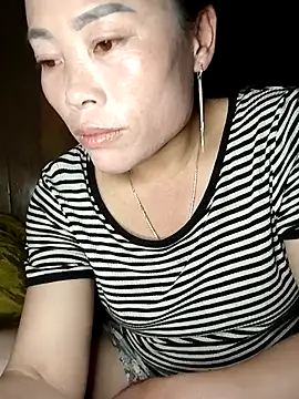 Snapshot of CoMay003 chatting on March 30, 2026, 1:45 pm CoMay003 online show from March 30, 2026, 1:45 pm