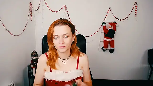 PeppyMia online show from December 22, 2025, 7:58 pm