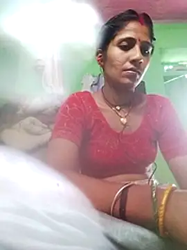 MISS-KAYA online show from February 22, 2026, 10:06 am