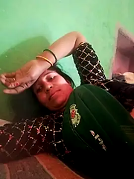 MISS-KAYA online show from February 17, 2026, 5:38 am