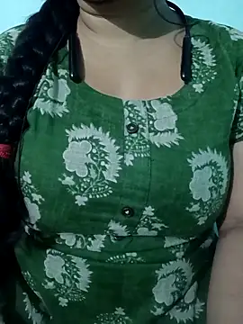 Snapshot of Anjali-bhabhi chatting on February 12, 2026, 11:10 am Anjali-bhabhi online show from February 12, 2026, 11:10 am